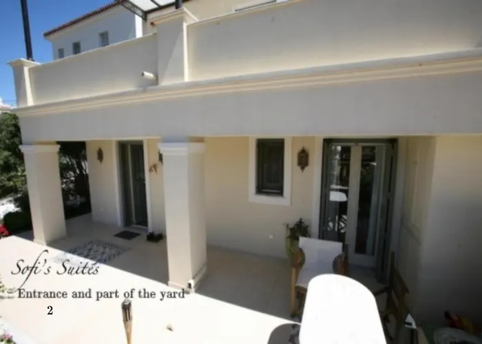 Apartment Sofi's Andros Town